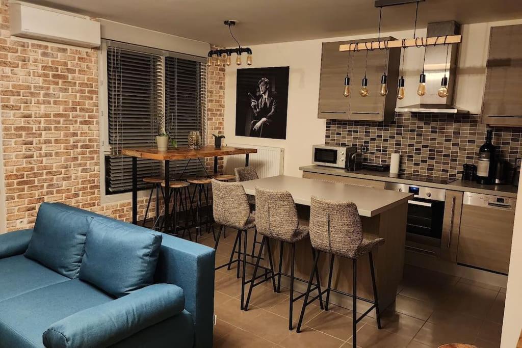 Appartement Voie Lactee Лион Екстериор снимка
