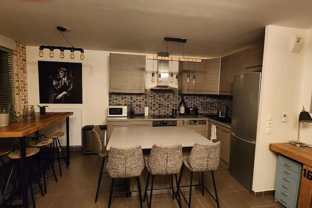 Appartement Voie Lactee Лион Екстериор снимка